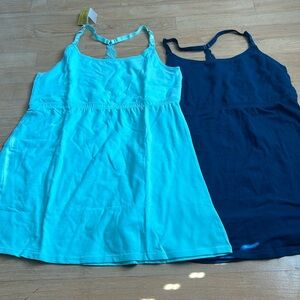 Women’s maternity/ breast feeding top